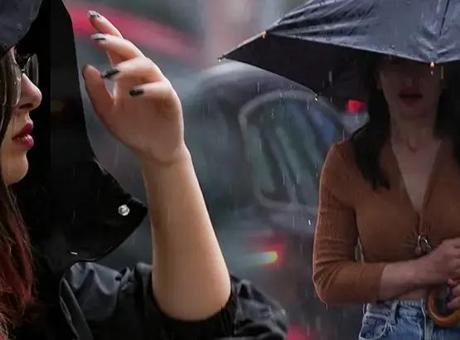 Meteoroloji'den 3 Günlük Hava Alarmı: Şiddetli Yağış ve Sıcaklık Düşüşü Bekleniyor