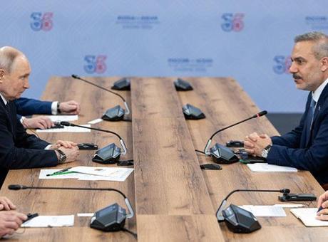 Dışişleri Bakanı Hakan Fidan, Rusya Devlet Başkanı Vladimir Putin ile Görüştü