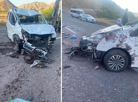 Elazığ'da Korkunç Trafik Kazası: Takla Atan Araçta 5 Yaralı
