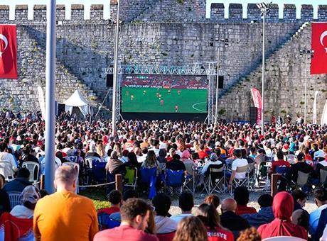 İçişleri Bakanlığı'ndan Önemli Talimat: 81 İlde Dev Ekran Yayınları İptal Edildi