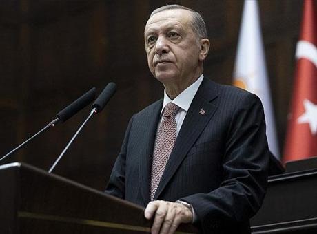 Cumhurbaşkanı Erdoğan'dan Babalar Günü'ne Özel Mesaj: Kahraman Babalarımızı Unutmadı