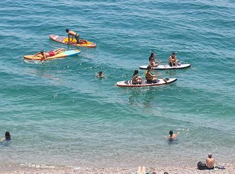 Antalya'da Hissedilen Sıcaklık 47 Dereceyi Buldu, Sahiller Dolup Taştı