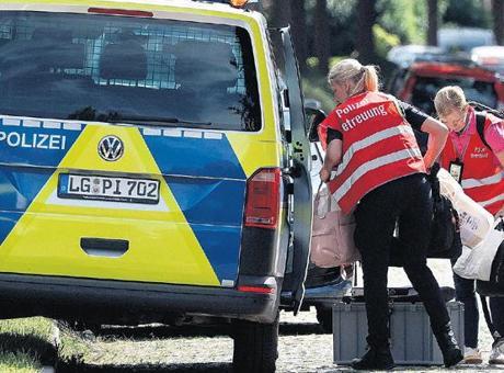 Almanya'da Silahlı Saldırı: Üç Gözaltı ve Olay Yeri İncelemesi Devam Ediyor