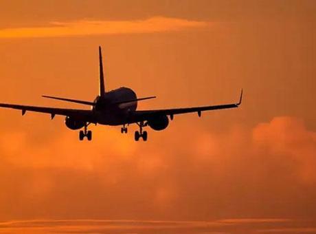 Tel Aviv Seferini Gerçekleştiren Polonya Uçağı Hava Sahasında Alarm Verdi