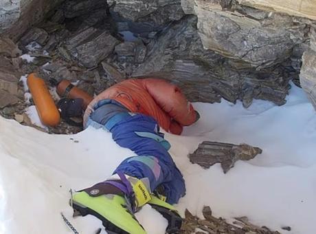 Everest Dağı'ndaki Gizem 30 Yıl Sonra Çözüldü: Green Boots'un Gerçek Kimliği Belirlendi