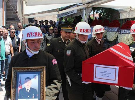 Şehit Uzman Çavuş Abdurrahman Hilal'e Son Yolculuk