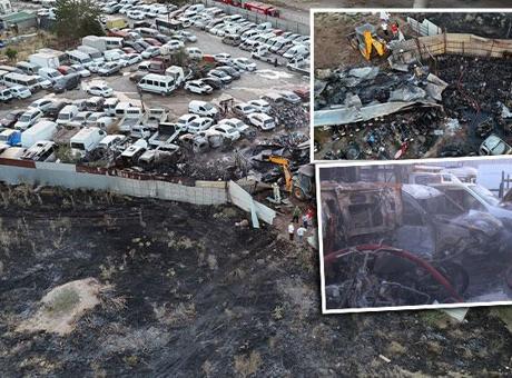 İzmir'de Yediemin Otoparkında Yangın: 50 Motosiklet ve 12 Araç Kül Oldu