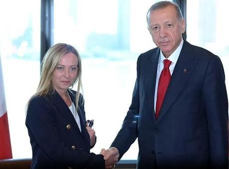 Cumhurbaşkanı Erdoğan, İtalya Başbakanı Meloni ile Kritik Görüşme Gerçekleştirdi