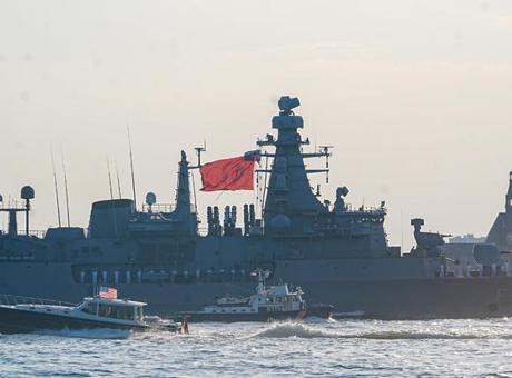 TCG Oruçreis, New York Limanı'na Vardı: 5 Temmuz'daki Deniz Geçit Törenine Hazır