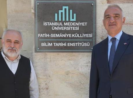 Kültür ve Turizm Bakanı Ersoy, Prof. Dr. İhsan Fazlıoğlu ile Görüşerek Kültürel Mirası Değerlendirdi