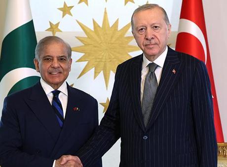 Cumhurbaşkanı Erdoğan, Pakistan Başbakanı Şahbaz Şerif'i Resmi Olarak Ağırladı