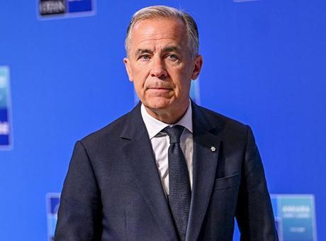 NATO Zirvesi'nde Kanada'nın Savunma Harcamaları Gündemde
