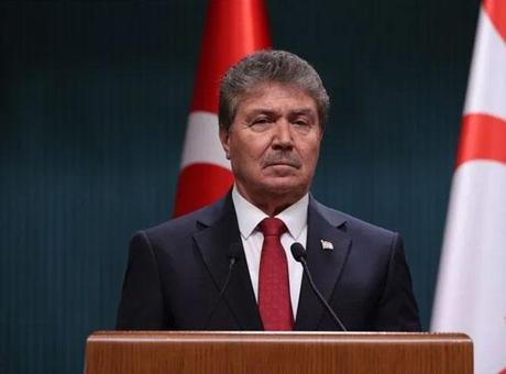 KKTC Başbakanı Üstel'den GKRY'ye dikkat çeken çıkış: Susuz kalırsanız size de su veririz