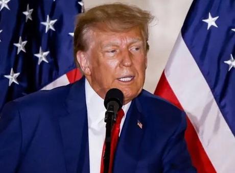 SON DAKİKA: Trump 2. İran harekatının başladığını ilan etti! 'Bu gece ve yarın bomba yağacak'