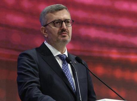 İletişim Başkanı Duran: 15 Temmuz 10. Yıl Hatıra Rozeti milli birlik ruhunu simgeliyor