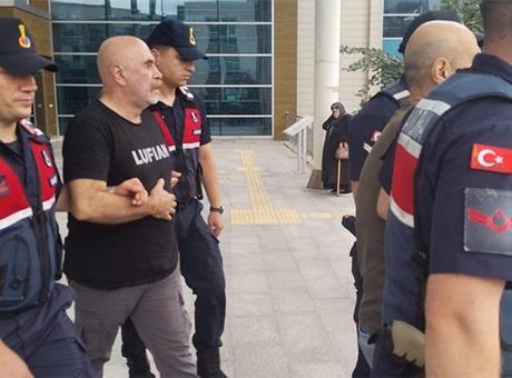 Uyuşturucu operasyonunda gözaltına alınan yönetmen Ezel Akay hakkında karar