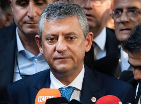Özgür Özel'den 'Mansur Yavaş' sorusuna dikkat çeken yanıt