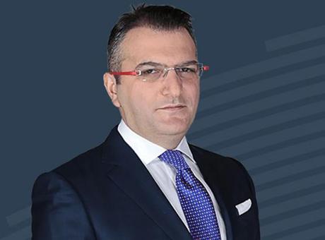 Son dakika... Gazeteci Cem Küçük gözaltına alındı