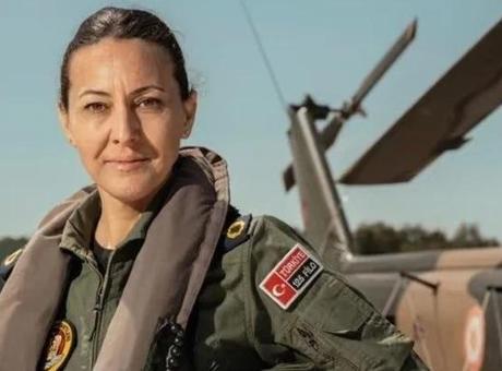 Son dakika... Hava Kuvvetleri Komutanlığı'nda tarihi terfi! İlk kadın general Özlem Karapınar oldu