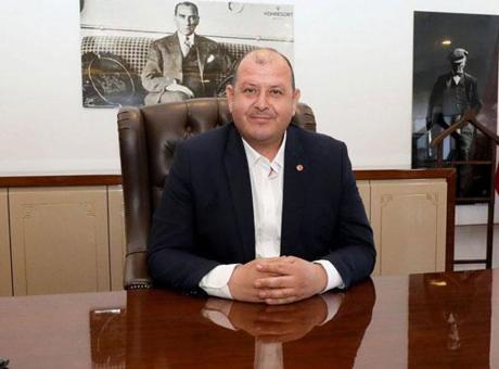 Son dakika... Menderes Belediye Başkanı İlkay Çiçek tutuklandı