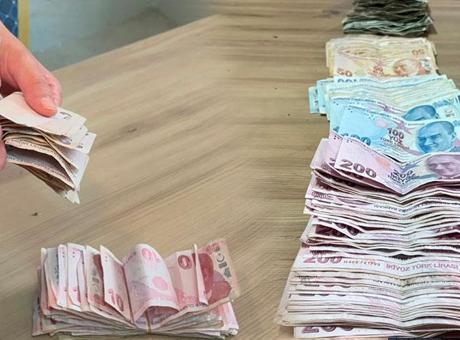77 yaşındaki dilencinin üzerinden çıkan para şoke etti