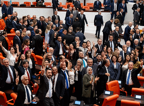 Terörsüz Türkiye yasası TBMM'den geçti! Şimdi ne olacak? İşte Genel Kurul'daki oylama tablosu
