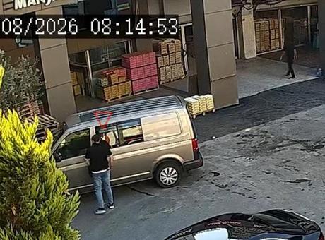 Herkesin aracında başına gelebilir! Kumandaya bastı, 200 bin lirası gitti