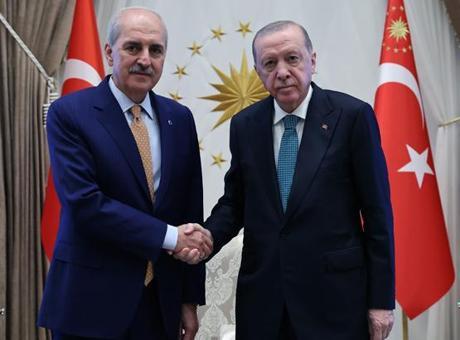 Cumhurbaşkanı Erdoğan, TBMM Başkanı Kurtulmuş'u kabul etti