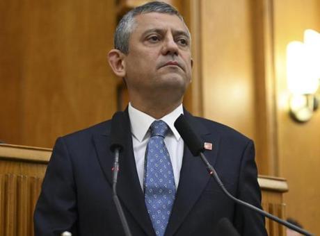 Yeni Parti milletvekillerinden açıklama: Sımsıkı ve kol kola Özel'in arkasındayız