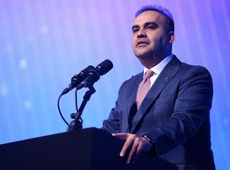 Bakan Kacır: Afyonkarahisar’da gerçekleşecek 164 milyar lira yatırımın önünü açtık