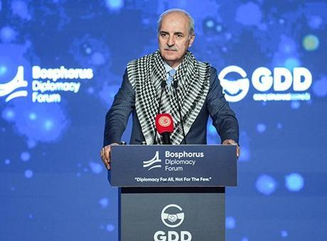 TBMM Başkanı Kurtulmuş: Bir asırlık ayrılığı Allah'ın izniyle geride bırakıyoruz