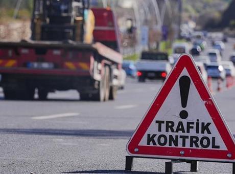 İstanbul'da bazı yollar trafiğe kapatıldı! Alternatif güzergahlar belli oldu