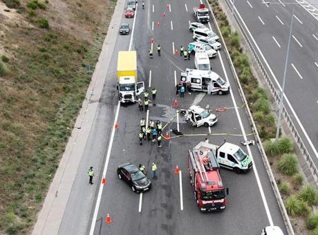 Son dakika... Kuzey Marmara Otoyolu’nda can pazarı! 1’i çocuk 3 kişi öldü