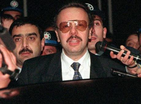 Arif Ahmet Denizolgun'un ölümünde sır perdesi aralanıyor! Feth-i kabir tamamlandı; naaşı tekrar defnedildi
