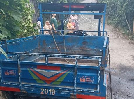 Ordu'da patpat devrildi: 8 kişi yaralandı