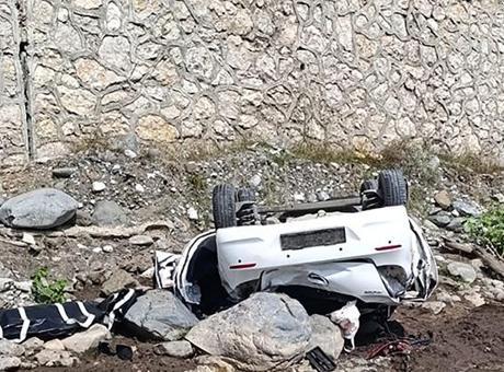 Adana’da otomobil dereye uçtu: 2 can kaybı, 1 yaralı