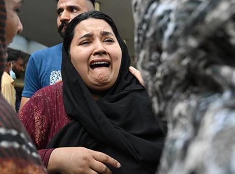 Pakistan'da hastanenin yenidoğan servisinde yangın! 14 bebek hayatını kaybetti