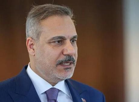 Terör örgütü YPG'nin feshi! Dışişleri Bakanı Hakan Fidan: Atmak istediğimiz adımların tamamlayıcısı niteliğinde