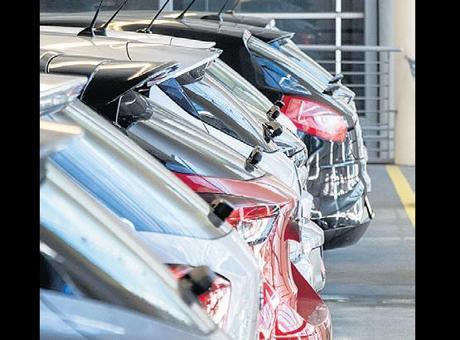 Otomotiv pazarı yüzde 12 daraldı