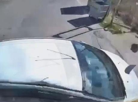 Sultanbeyli'de korkunç kaza! İETT otobüsü otomobile çarptı: 1'i bebek 4 kişinin yaralandı
