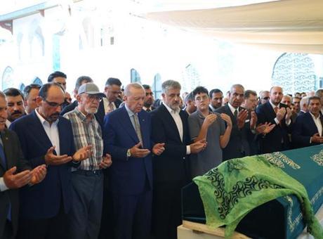 Cumhurbaşkanı Erdoğan, Fatma Zehra Önen'in cenaze törenine katıldı
