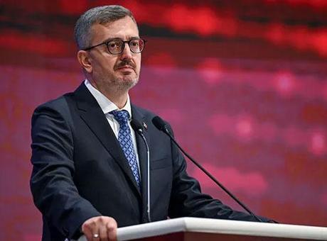 İletişim Başkanı Duran duyurdu: 2 bin 34 sosyal medya hesabına erişim engeli getirildi