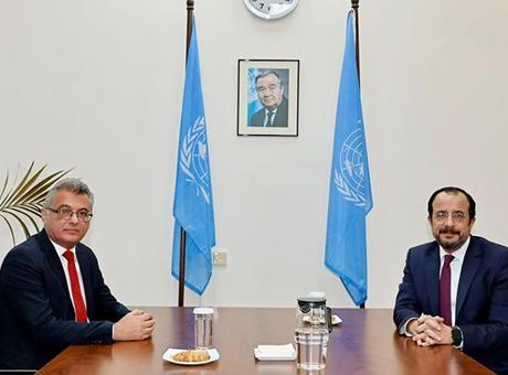 KKTC Cumhurbaşkanı Erhürman, GKRY lideri Hristodulidis ile görüştü
