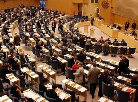 İsveç'te seçim başa baş! Sol blok sadece 3 sandalye önde