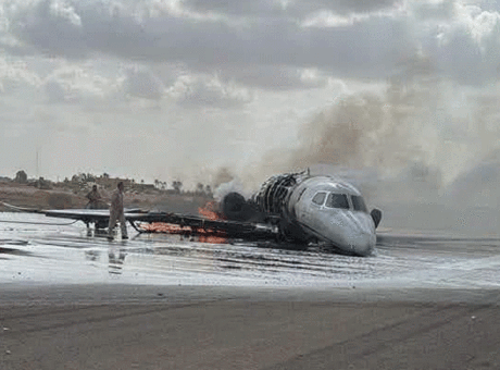 Libya'da özel uçak iniş sırasında pistten çıktı