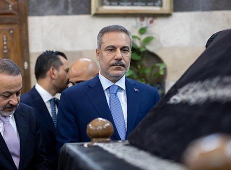 Dışişleri Bakanı Hakan Fidan Katarlı ve Suudi mevkidaşlarıyla telefonda görüştü