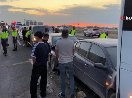 Aksaray-Konya karayolunda zincirleme kaza: Çok sayıda yaralı var